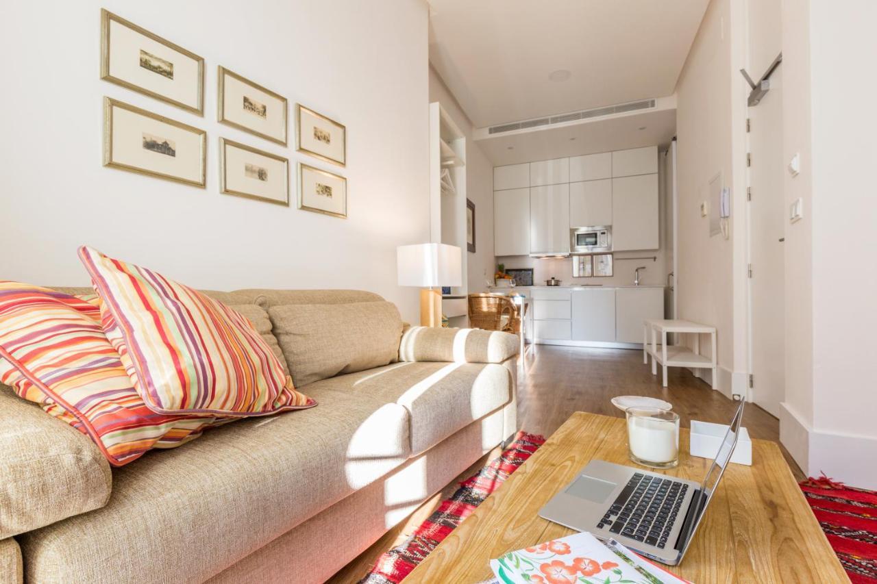 Sevilla Home Center Suites Exteriör bild