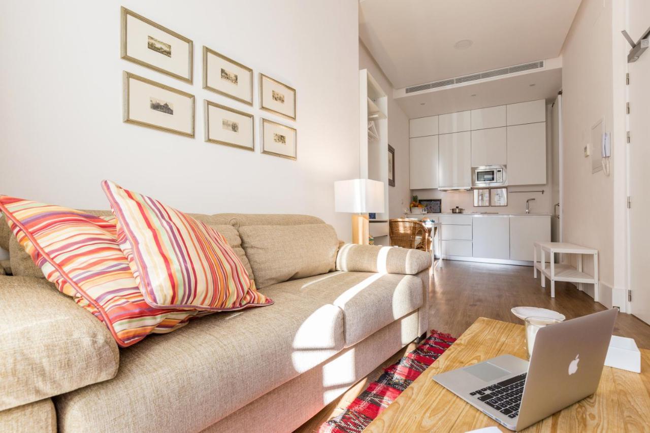 Sevilla Home Center Suites Exteriör bild